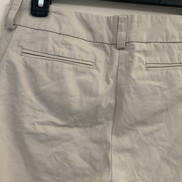 Two pieces follow Old Navy size medium kaki pants size 6 - Picture 8 of 15